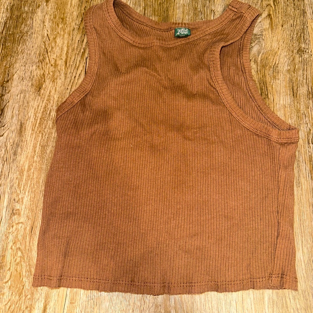 Wild fable top